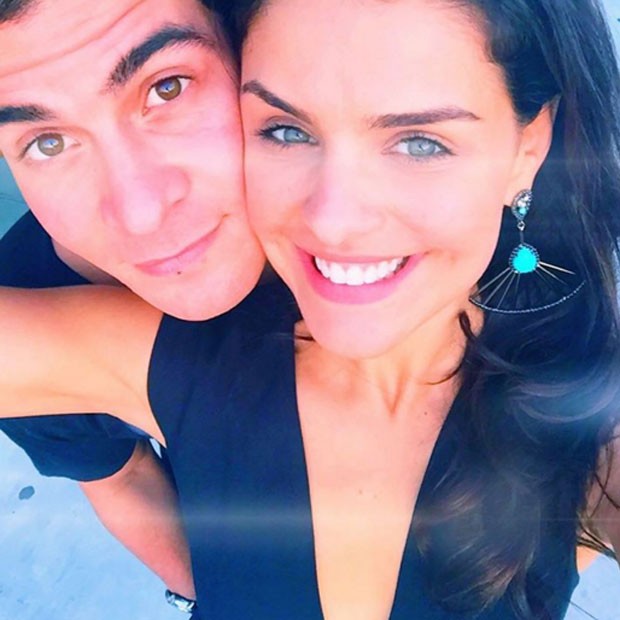 Namorando Thiago Martins, Paloma Bernardi diz que o casal ainda não pensa em casamento (Foto: Reprodução/Instagram)