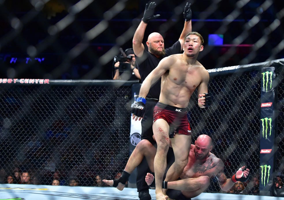 Takashi Sato x Ben Saunders UFC Fort Lauderdale â?? Foto: Jason Silva