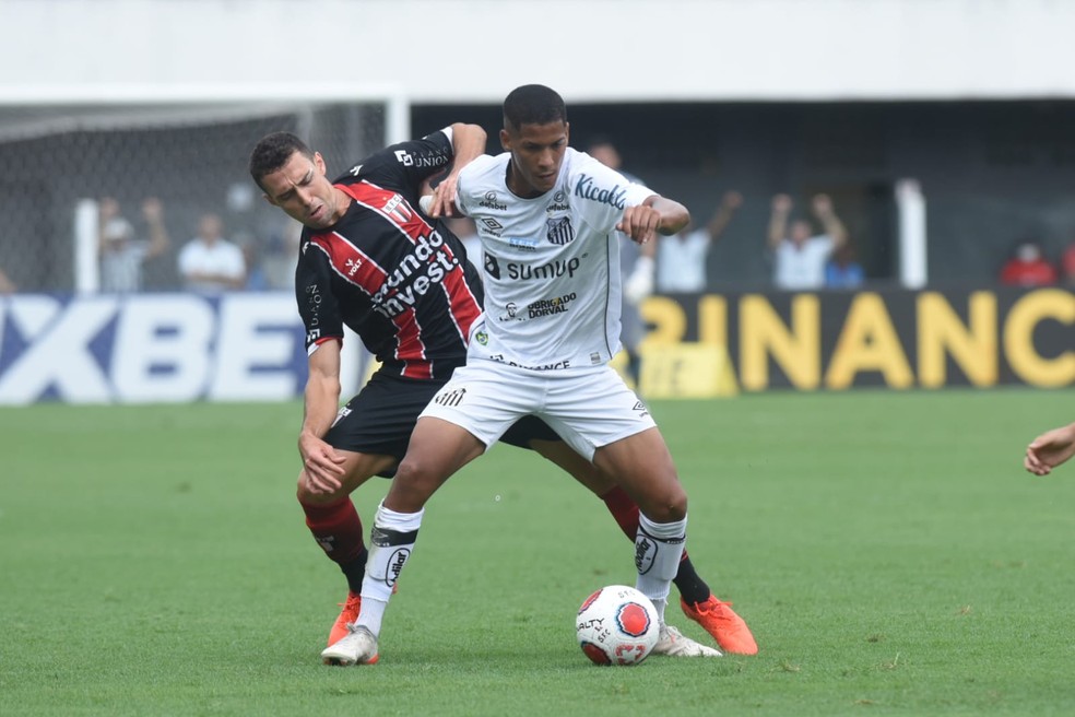 Zagueiro revelado pelo São Paulo é disputado por Juventus e Inter de Milão  - Portal do São Paulino