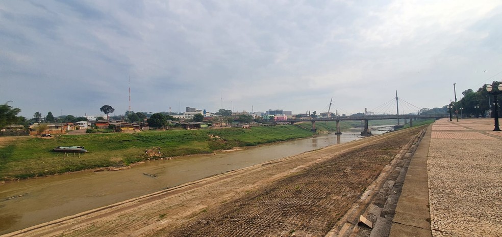 Defesa Civil em Rio Branco não descarta cotas mais baixas  — Foto: Andryo Amaral/Rede Amazônica Acre 