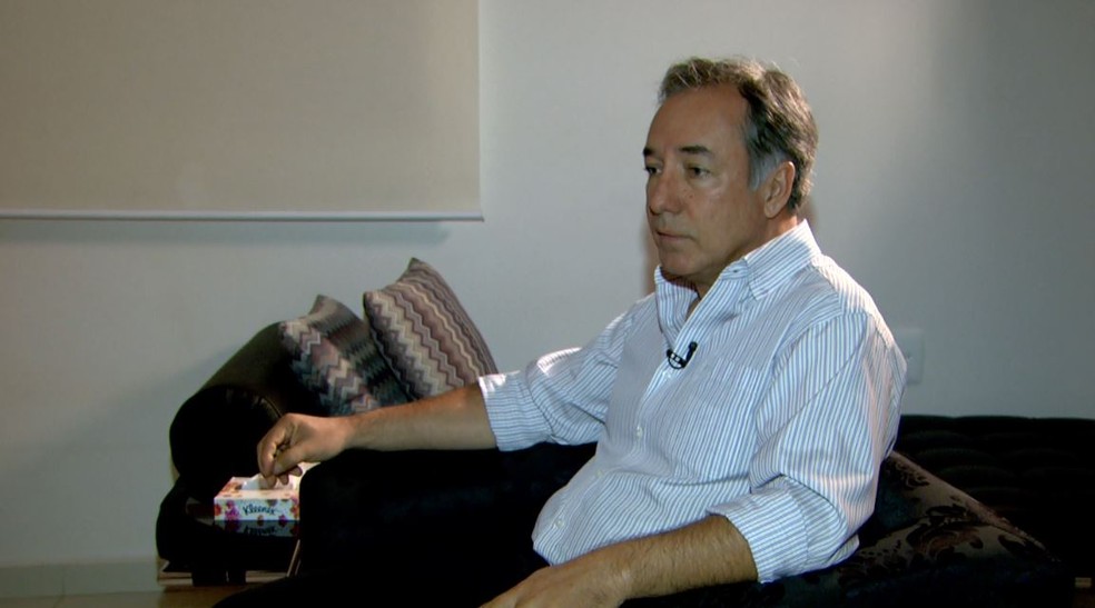 Psicólogo Carlos Eduardo Lopes  aprova sessões psicoterápicas ilimitadas (Foto: Fábio Júnior/EPTV)