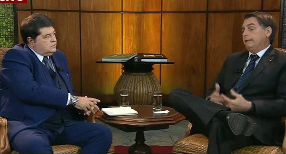 José Luiz Datena e Jair Bolsonaro em entrevista ao vivo