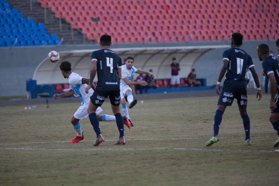 gege brilha londrina quebra jejum e vence a primeira jogando em casa na serie b londrina ge