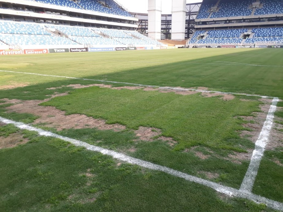 Por Ma Condicao Do Gramado Da Arena Pantanal Cbf Suspende Cuiaba X Coritiba Pela Serie B Brasileirao Serie B Ge