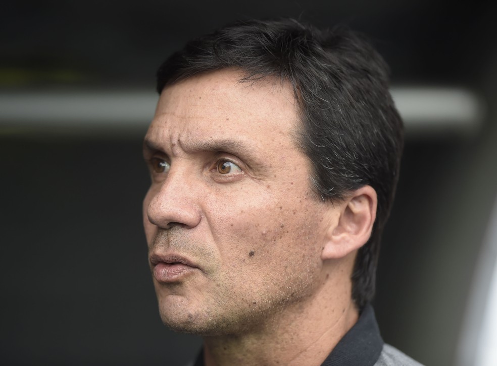 Z&eacute; Ricardo apareceu no futebol profissional como t&eacute;cnico do Flamengo &mdash; Foto: Andr&eacute; Dur&atilde;o