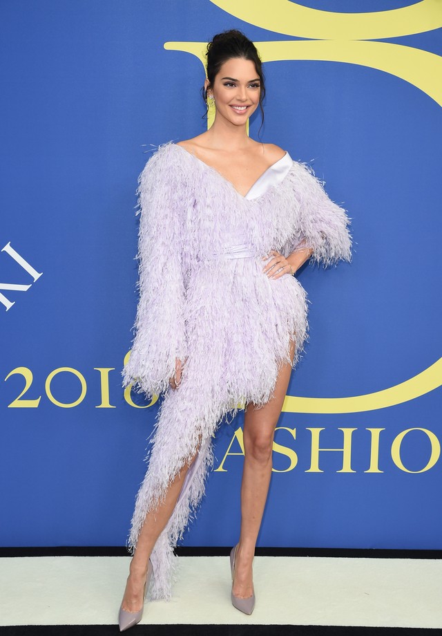 NEW YORK, NY - JUNE 04:  Kendall Jenner attends the 2018 CFDA Fashion Awards at Brooklyn Museum on June 4, 2018 in New York City.  (Photo by Dimitrios Kambouris/Getty Images) (Foto: Getty Images)