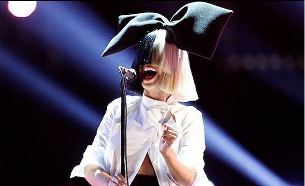 A cantora Sia (Foto: Instagram)