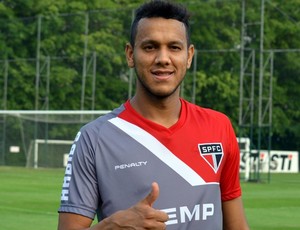 Souza elogia preparação e coloca Tricolor como favorito no Brasileirão