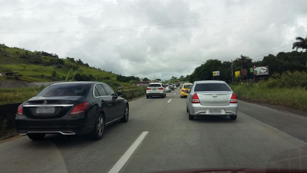 PRF registra lentidão em estradas do Grande Recife após feriadão da Semana  Santa | Trânsito PE | G1