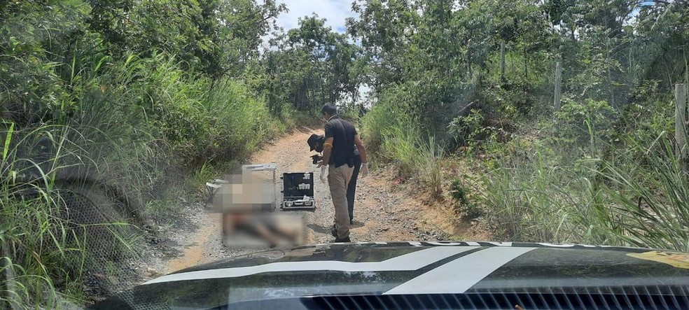 Homem é encontrado morto em área rural da Fercal, no DF — Foto: PCDF/Divulgação