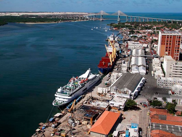 Foto aérea mostra o Porto de Natal, às margens do rio Potengi (Foto: Canindé Soares)