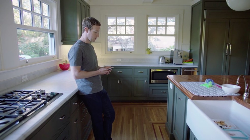 Mark Zuckerberg apresenta 'Jarvis', inteligência artificial para casas |  Notícias | TechTudo