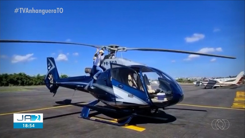 Helicóptero servirá para levar Carlesse a áreas remotas, segundo o governo — Foto: Reprodução/TV Anhanguera