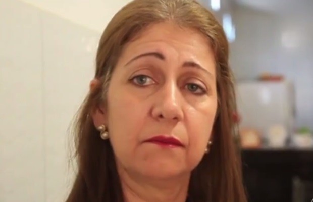 Lucivânia Lúcia de Andrade Nicolau, viúva do ex-prefeito morto, em Estrela do Norte, Goiás (Foto: Reprodução/TV Anhanguera)