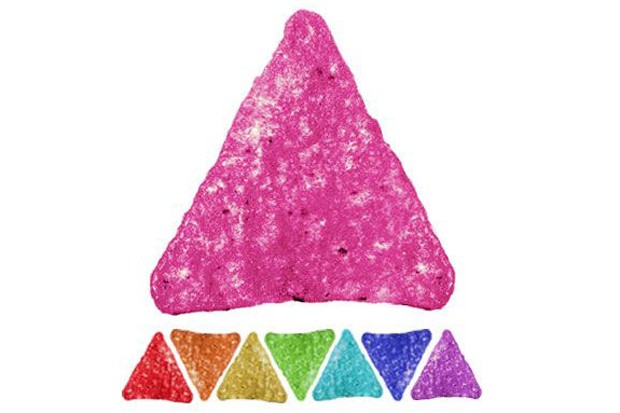 Os chips também vêm nas cores do arco-íris, símbolo LGBT (Foto: Divulgação)