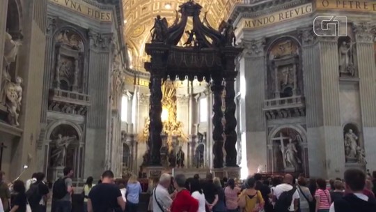 A três dias da canonização de Irmã Dulce, veja como está a Praça de São Pedro no Vaticano