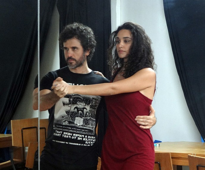 Débora Nascimento e Eriberto Leão fazem aula de tango e arrasam! (Foto: Walter Dhein/Gshow)