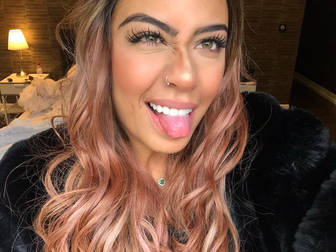 Rafaella Santos com cabelo cor de rosa (Foto: Reprodução Instagram (@rafaella))