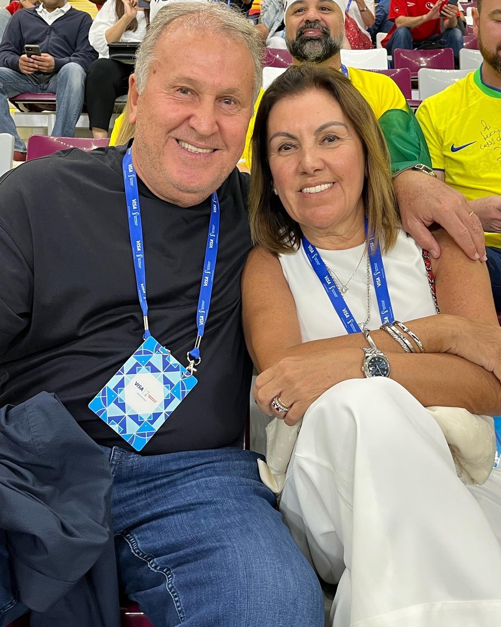Zico e a esposa Sandra em Japão x Espanha — Foto: Divulgação