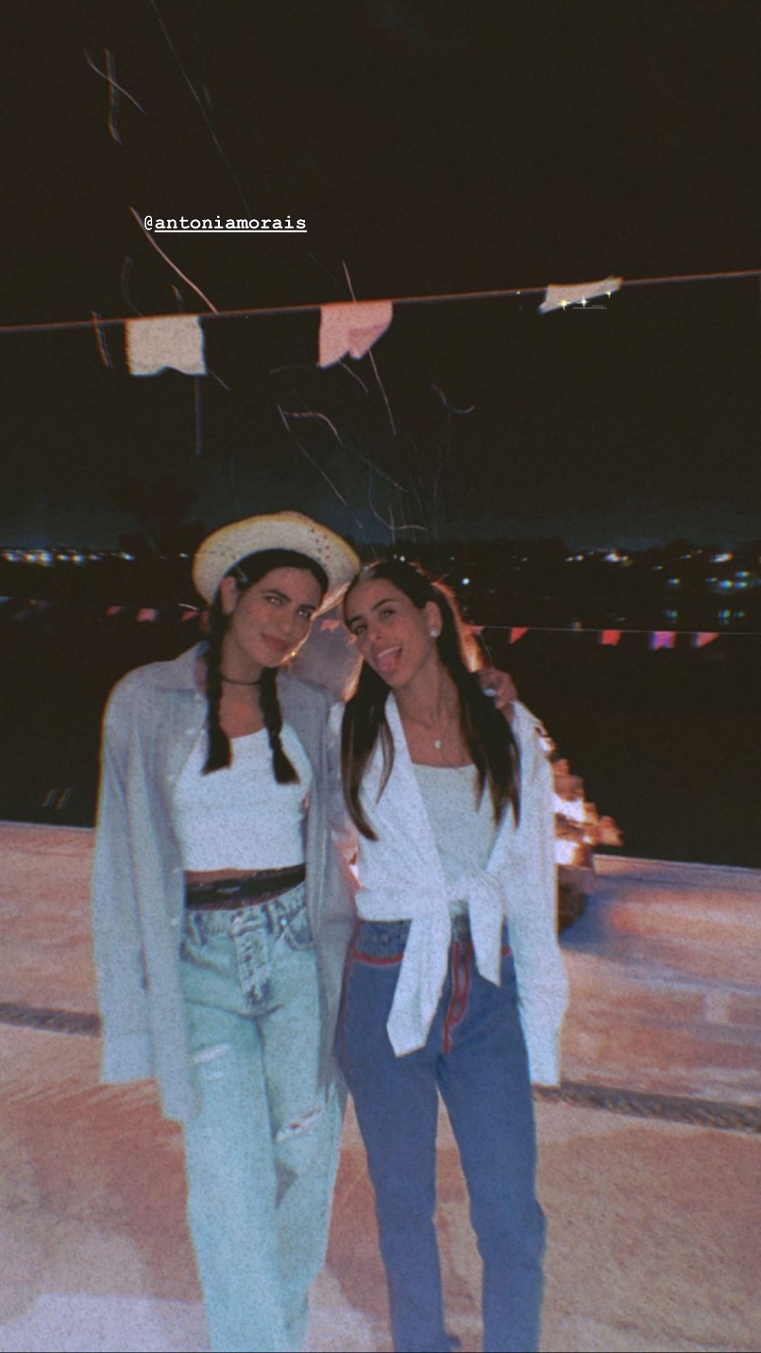 Antônia e Ana Morais (Foto: Reprodução/Instagram)