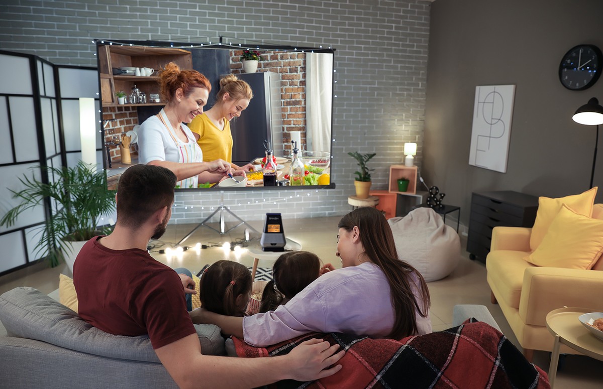 Seis tecnologias para elevar a experiência de assistir filmes e séries em casa
