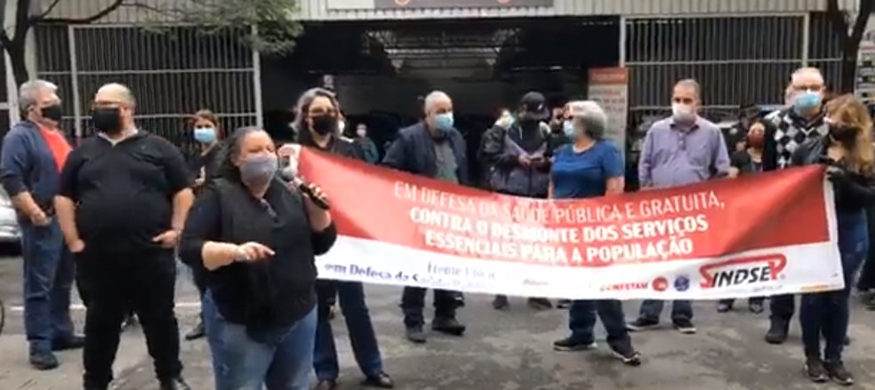 Funcionários do serviço de Vigilância Sanitária de SP protestam nesta segunda (17) contra alterações feitas pelo prefeito Bruno Covas — Foto: Reprodução/Sindsep