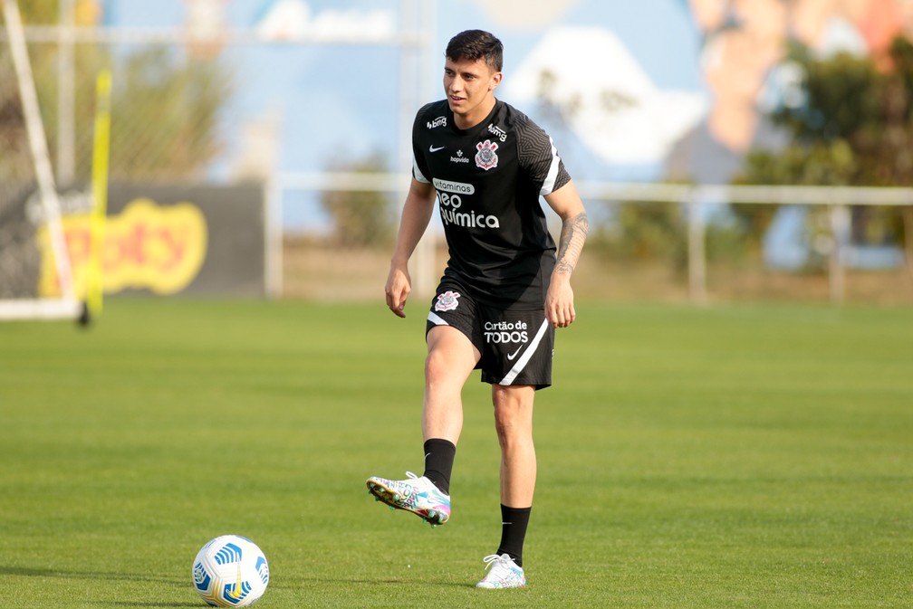 Mantuan avança em recuperação e terá semana livre para treinos no Corinthians