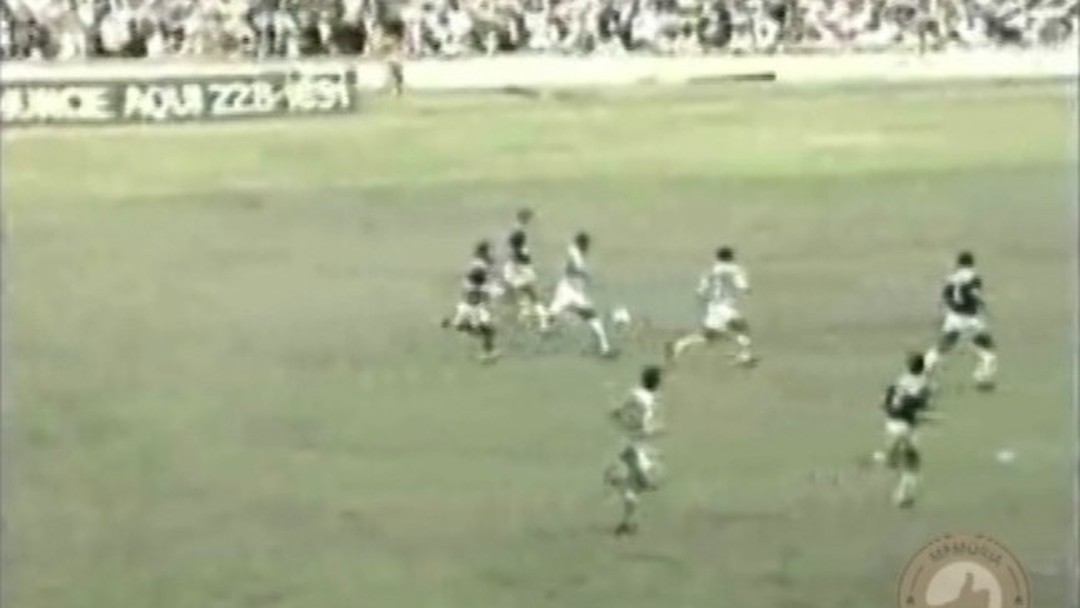 Resultado de imagem para Dinossauros da bola 2018: por onde andam velhos conhecidos do futebol brasileiro