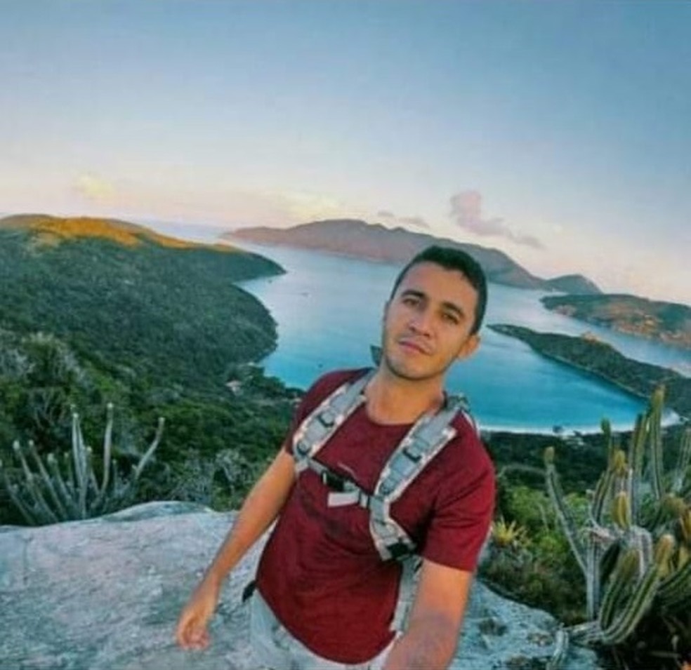 Cabo da Marinha desapareceu nas proximidades do Lago do Amor, em Arraial do Cabo — Foto: Victor Figueiredo/Arquivo pessoal