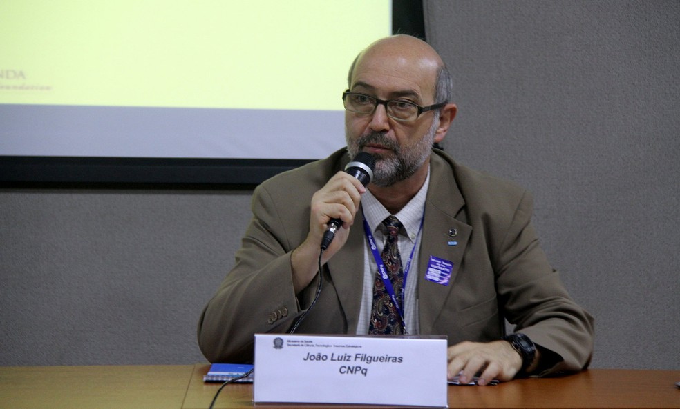 João Luiz Filgueiras, presidente do CNPq desde 1º de fevereiro, afirma que o orçamento de 2019 definido na LOA só garante o pagamento de bolsas de pesquisa até setembro — Foto: Marcelo Gondim/CNPq