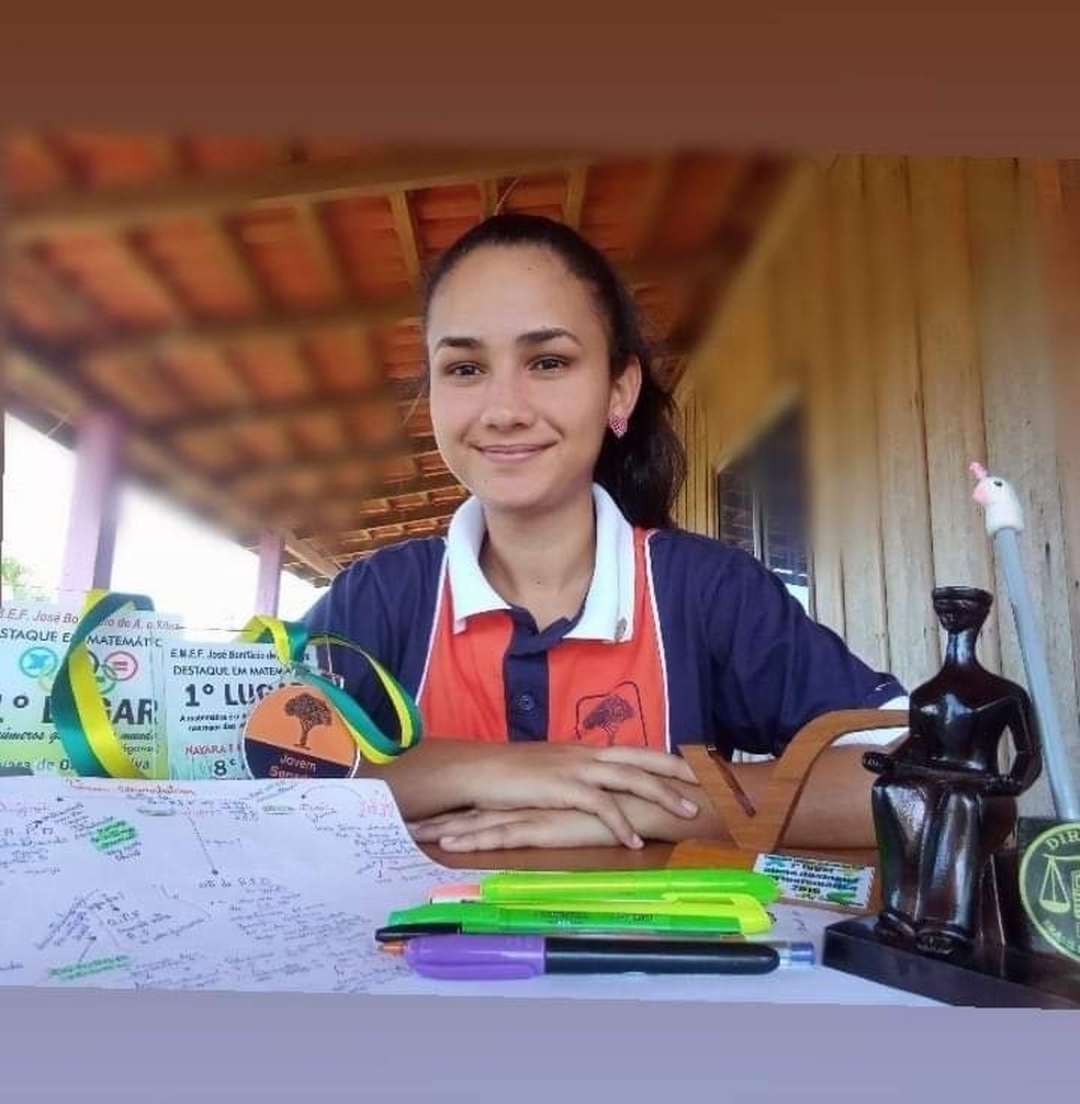 Nayara Oliveira começou a pensar em ser vereadora através do projeto Jovem Senador — Foto: Nayara Oliveira/Arquivo pessoal