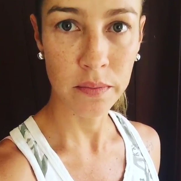 Luana Piovani publicou vídeo pedindo assinaturas (Foto: Reprodução/ Instagram)