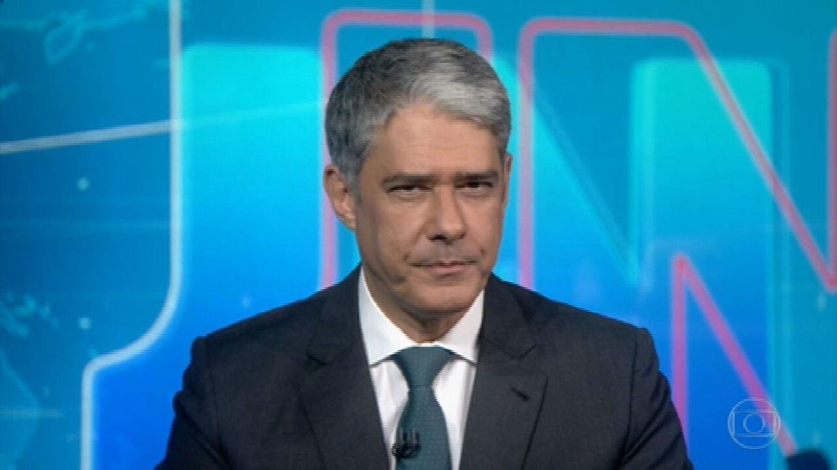 Abin nega ter feito relatório para orientar defesa do senador Flávio Bolsonaro