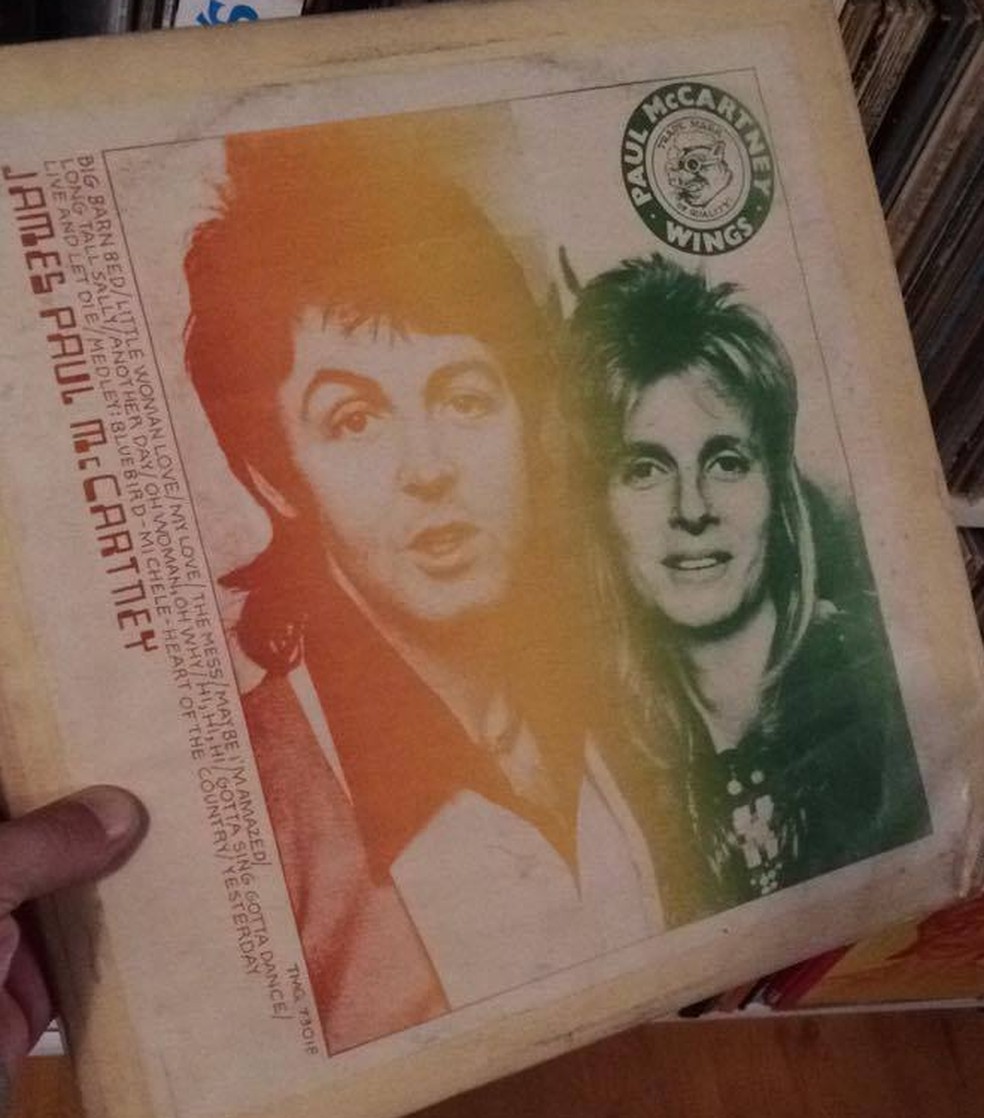 Bootleg rara dos Wings, banda de Paul McCartney durante os anos 70, foi um achado de Lucio, no meio de uma caixa de discos usados de jazz no Rio de Janeiro (Foto: Arquivo Pessoal )