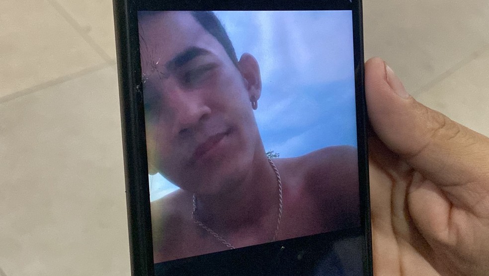 Jovem aprendiz Melquisedeque Santos do Vale, de 18 anos, foi vítima de latrocínio em Manaus. — Foto: Arquivo Pessoal