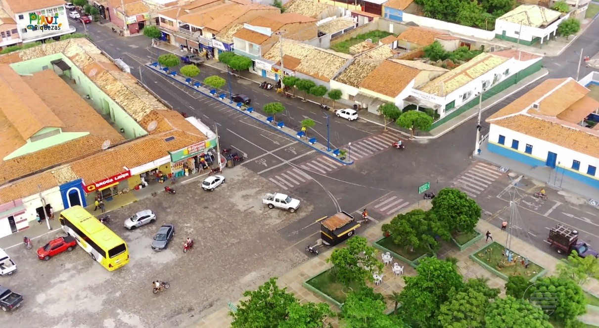 Mulher tem cabelo e roupas cortados com faca durante assalto em São Miguel do Tapuio