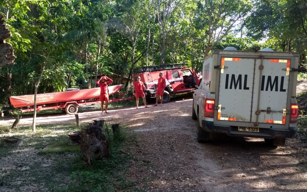 Bombeiros localizam corpo de homem que se afogou após mergulhar em cachoeira de Colinas do Sul, Goiás (Foto: Corpo de Bombeiros/Divulgação)