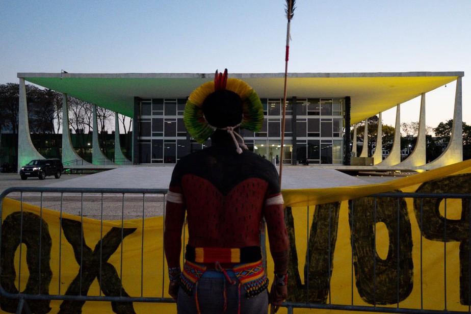 Mobilização de povos indígenas em Brasília contra o 'marco temporal'