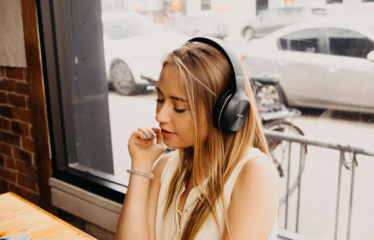 Fone de ouvido Edifier: 6 modelos Bluetooth ou com fio para comprar em 2022
