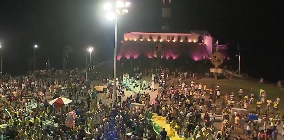 Caso aconteceu durante festa prÃ³-Bolsonaro, na Barra â€” Foto: DivulgaÃ§Ã£o/TV Bahia