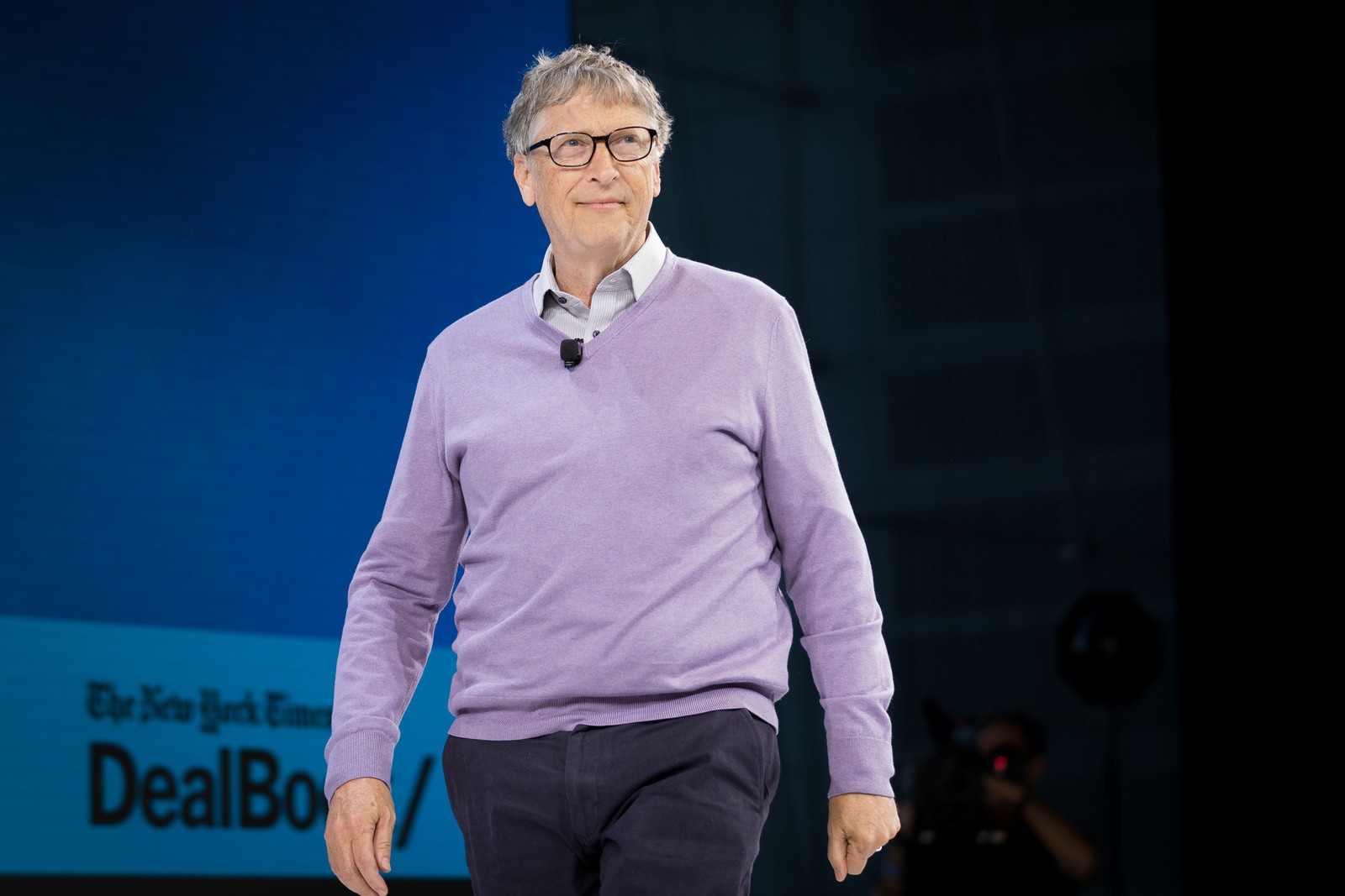 Bill Gates, fundador da Microsoft, tem hoje uma fortuna de US$ 104 bilhões, e é o sexto homem mais rico do mundo, segundo a Forbes