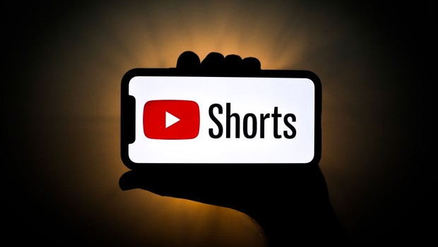Youtube Shorts (Foto: Photo Illustration by Jakub Porzycki/NurPhoto via Getty Images)