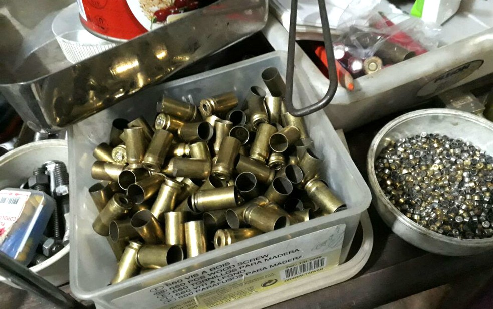 Munições apreendidas pela Polícia Civil do DF durante a Operação Paiol, contra o tráfico de armas (Foto: Polícia Civil/Divulgação)