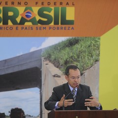 O ministro dos Transportes, Paulo Sérgio Passos (Foto: Agência Brasil)