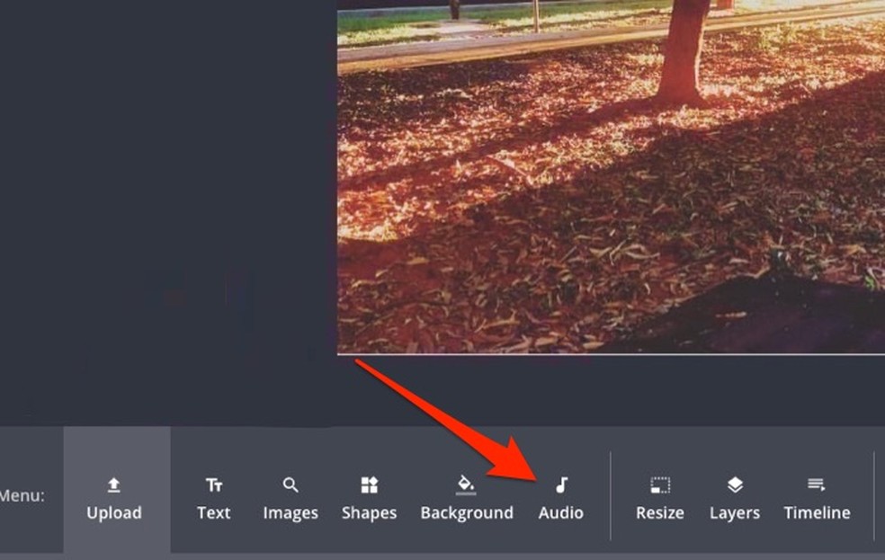 Ação para abrir a tela para adicionar uma trilha sonora em um slideshow criado com o serviço online Kapwing — Foto: Reprodução/Marvin Costa