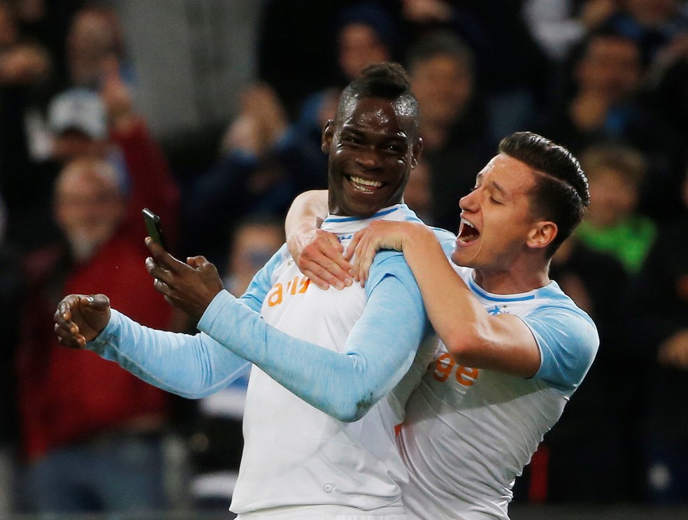 Balotelli fez oito gols em 15 pelo Olympique — Foto: REUTERS/Jean-Paul Pelissier