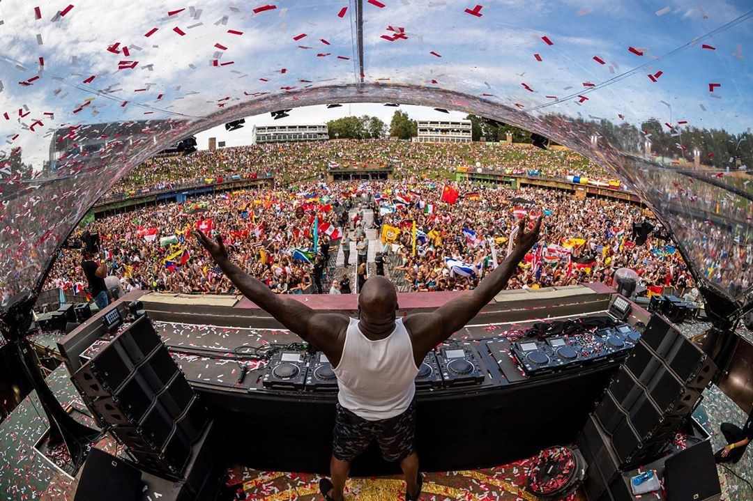 Shaquille O'Neal no Tomorrowland  (Foto: Alive Coverage)