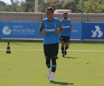 Everton valoriza chances de Felipão e quer deixar Grêmio menos parado