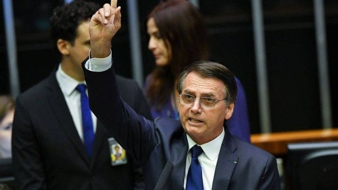 O presidente Jair Bolsonaro discursa ao tomar posse no Congresso
