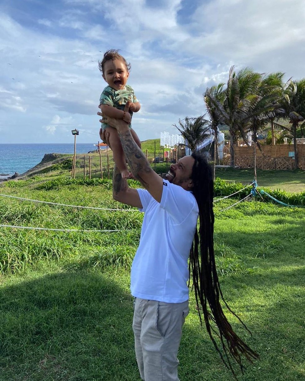 Marcelo Falc&atilde;o fica com brilho no olhar ao falar do filho &mdash; Foto: Reprodu&ccedil;&atilde;o/Instagram